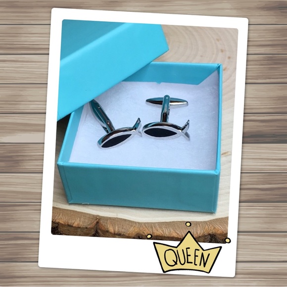 Fish Cufflinks Religious Silver with Black Enamel - Picture 2 of 8